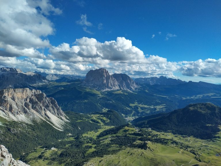 panorama sulle dolomiti: luogo in cui imparare lezioni di vita